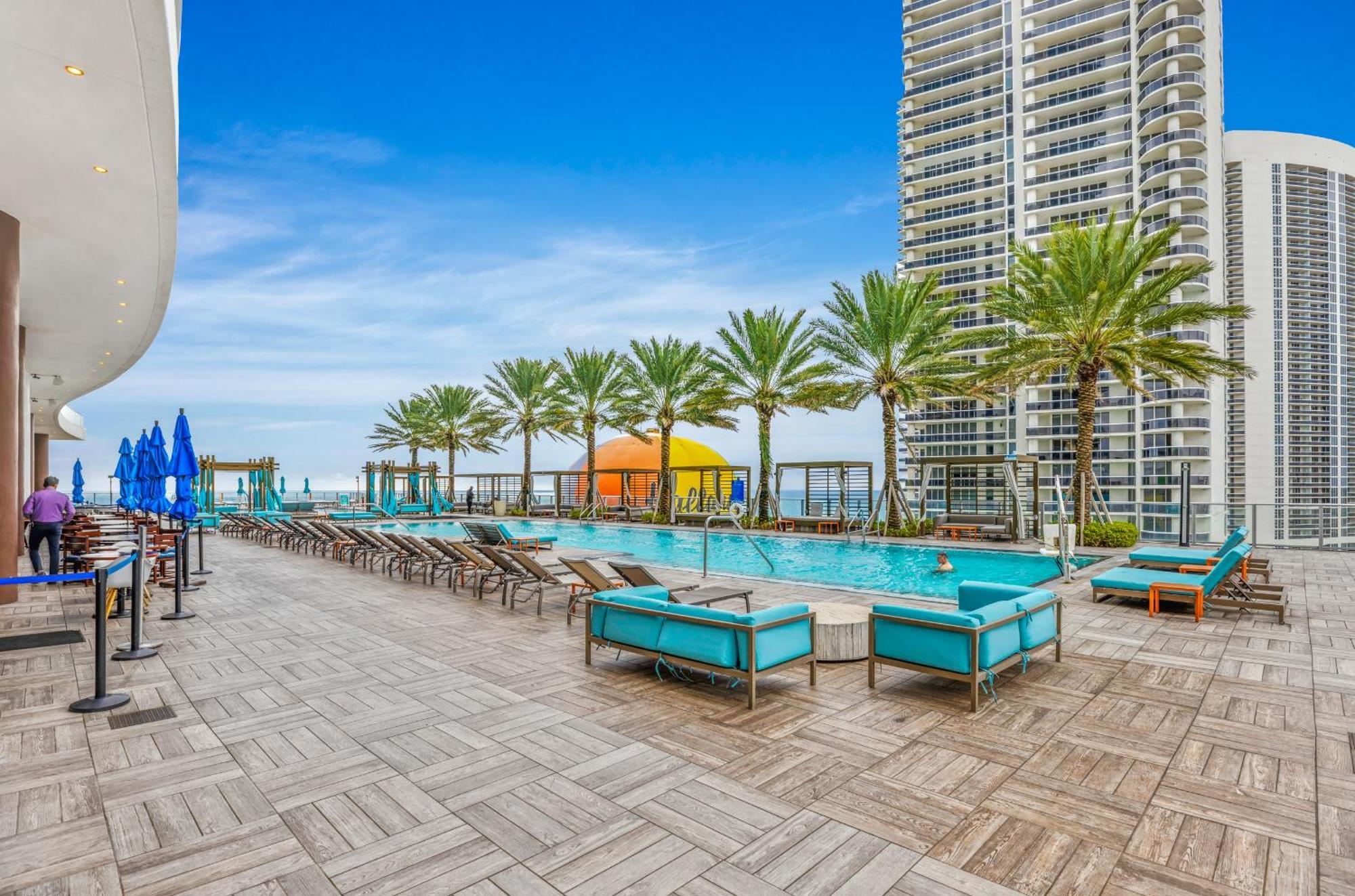 Wake Up To The Sound Of Waves In A Stylish Condo In A Luxury Resort Голливуд Экстерьер фото