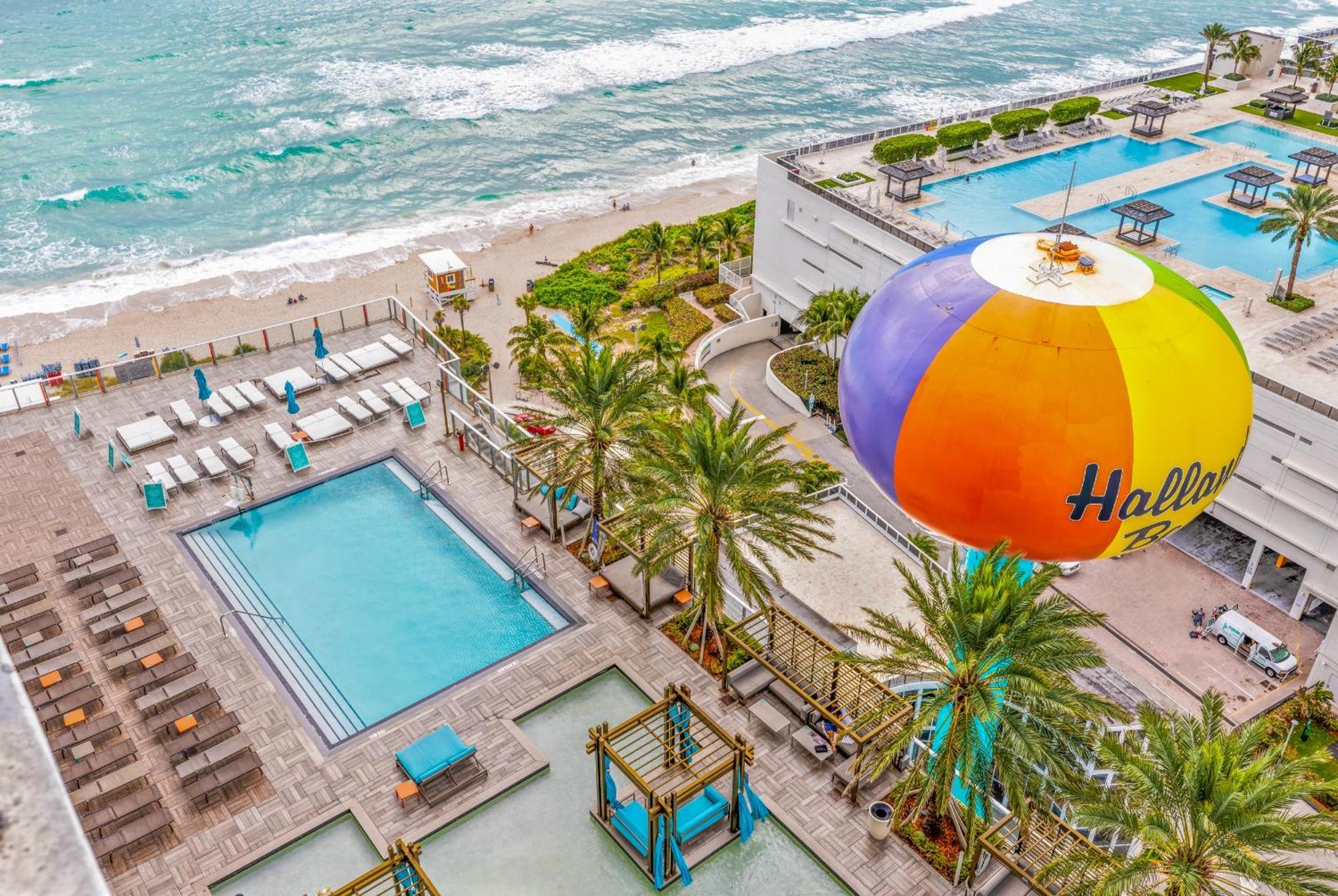 Wake Up To The Sound Of Waves In A Stylish Condo In A Luxury Resort Голливуд Экстерьер фото